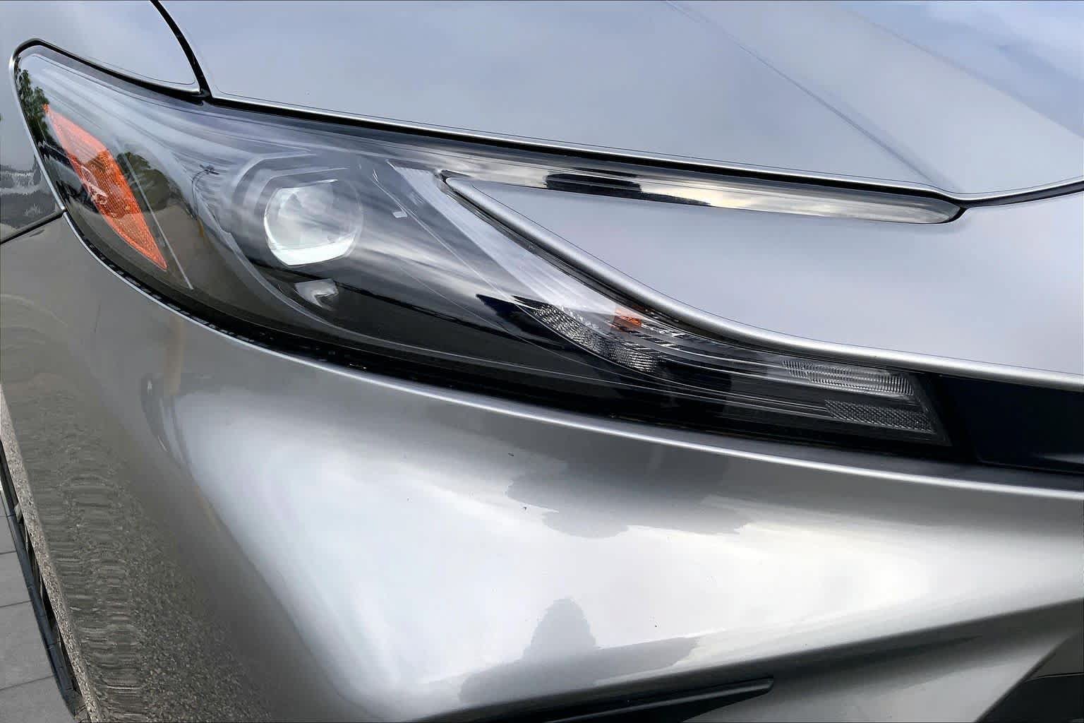 Used 2026 Toyota Camry SE w/ Multimedia Upgrade Package FWD image 27