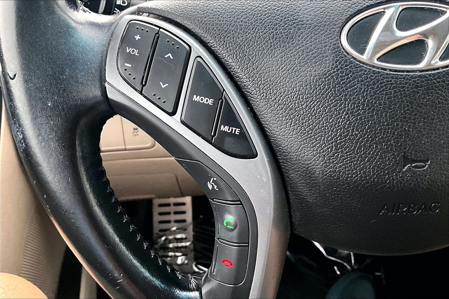 Used 2015 Hyundai Elantra Sport FWD image 16
