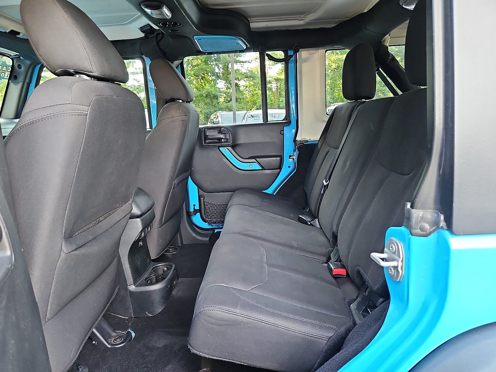 Used 2017 Jeep Wrangler Unlimited Sport w/ Quick Order Package 24S AWD/4WD image 13
