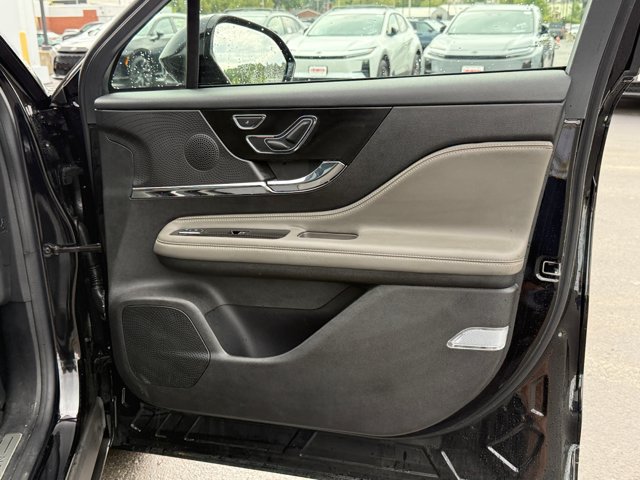 Used 2024 Lincoln Corsair AWD w/ Equipment Group 101A image 20