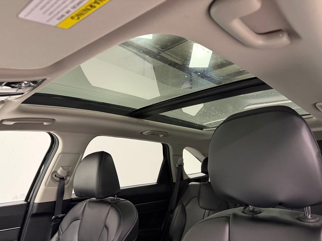 Used 2024 Kia Sorento SX image 27