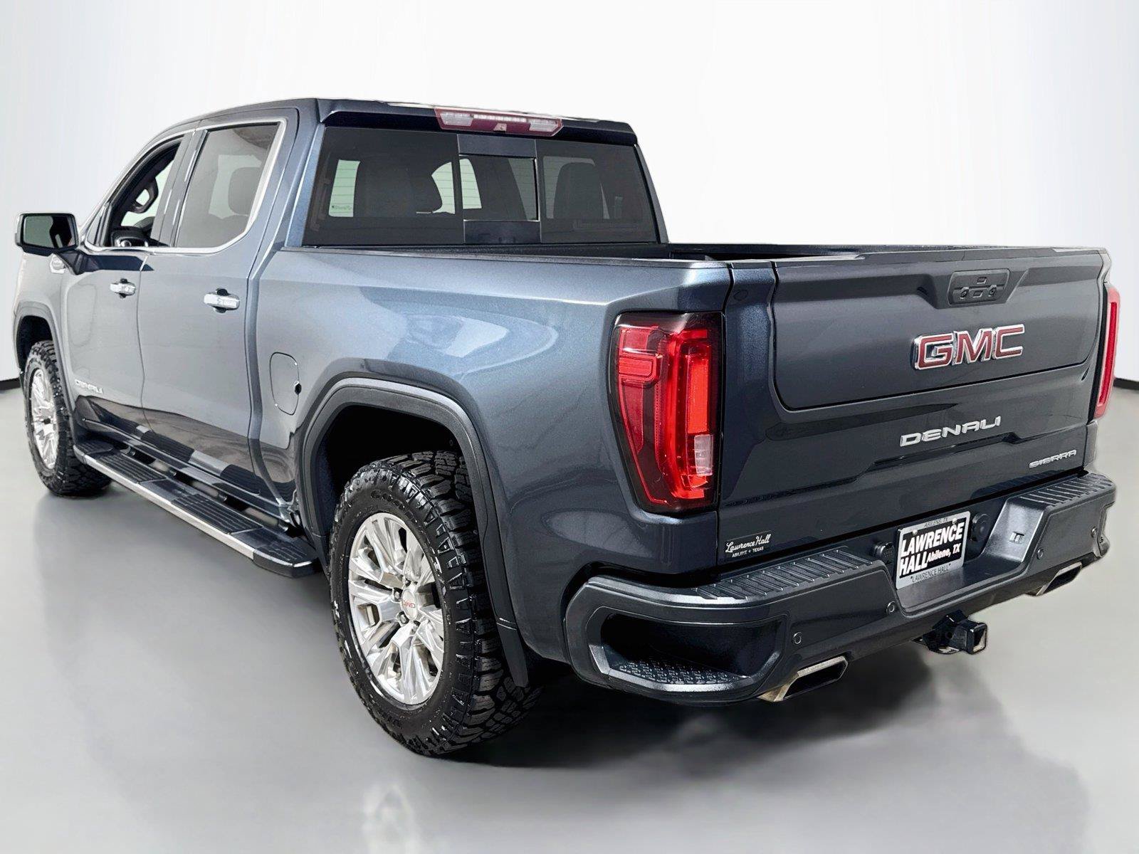 Used 2019 GMC Sierra 1500 Denali w/ Technology Package AWD/4WD image 6