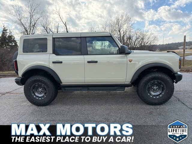 New 2025 Ford Bronco Badlands w/ Sasquatch Package image 2