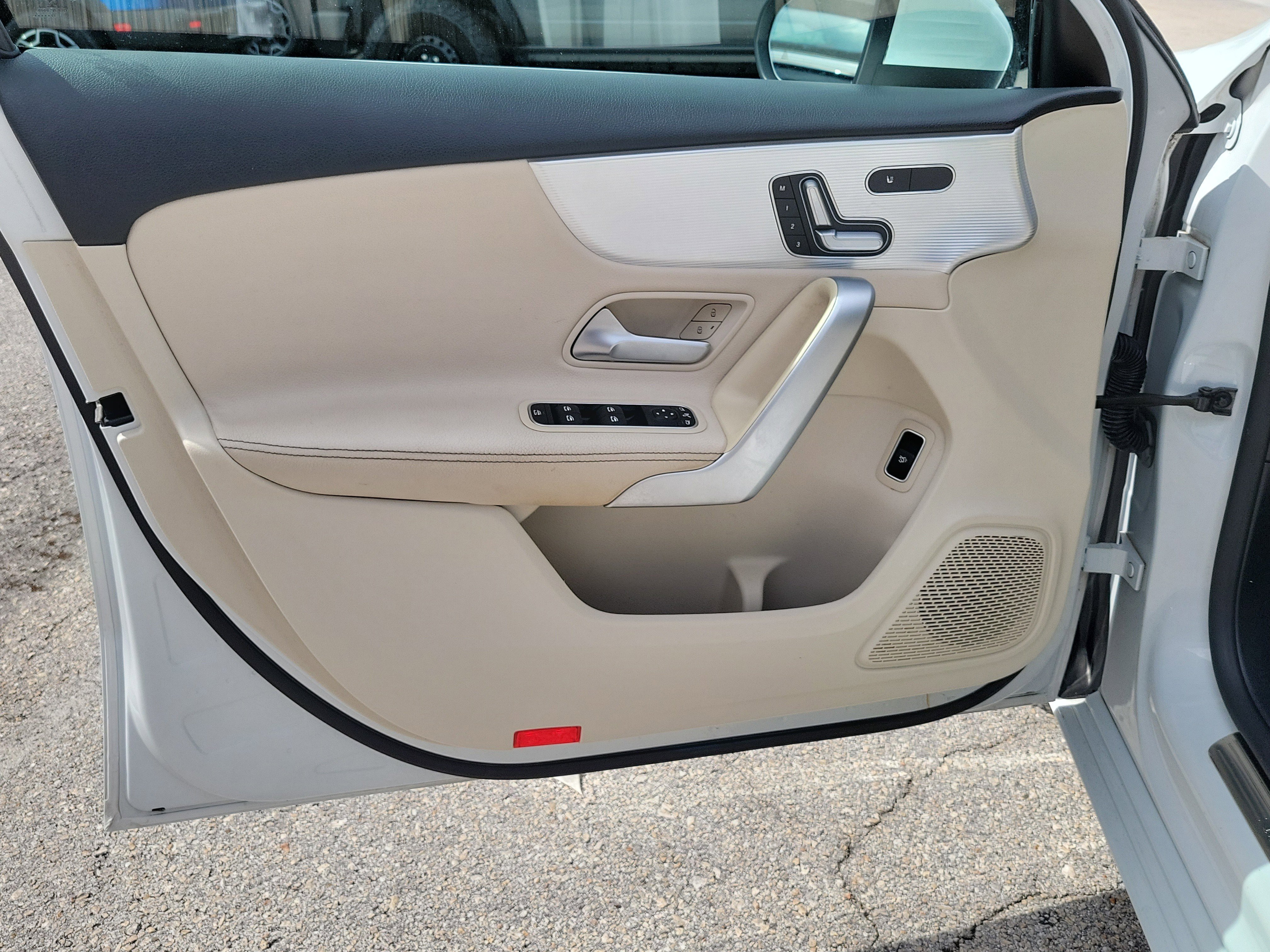 Used 2020 Mercedes-Benz A 220 image 17