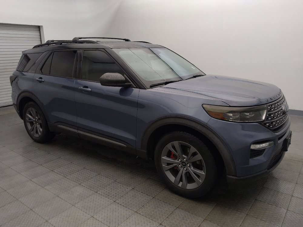Used 2021 Ford Explorer XLT w/ Equipment Group 202A RWD image 11