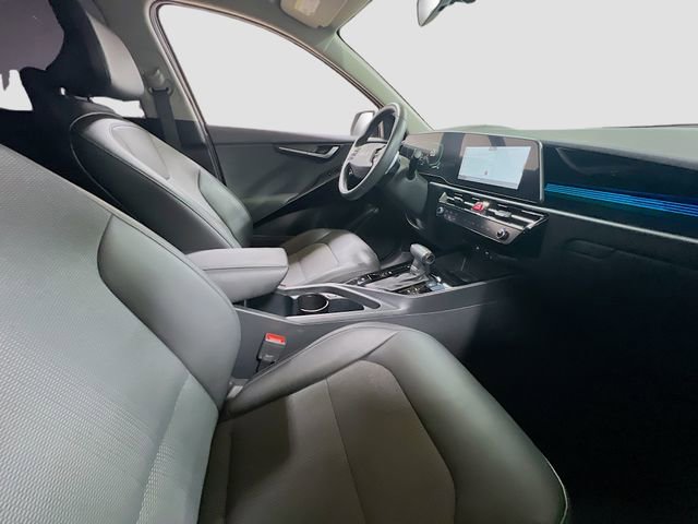 Certified 2023 Kia Niro EX image 28