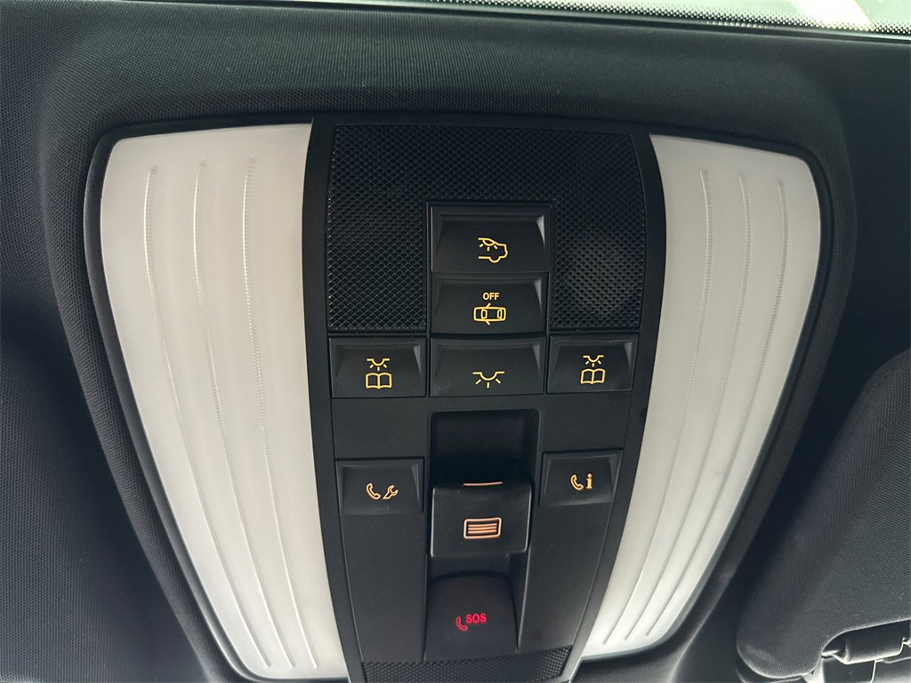 Used 2016 Mercedes-Benz E 350 Sedan image 31