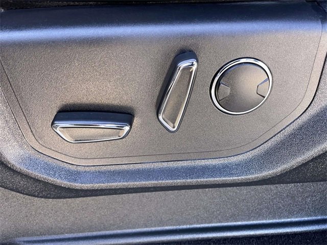 Used 2019 Ford F350 Lariat w/ Chrome Package image 14