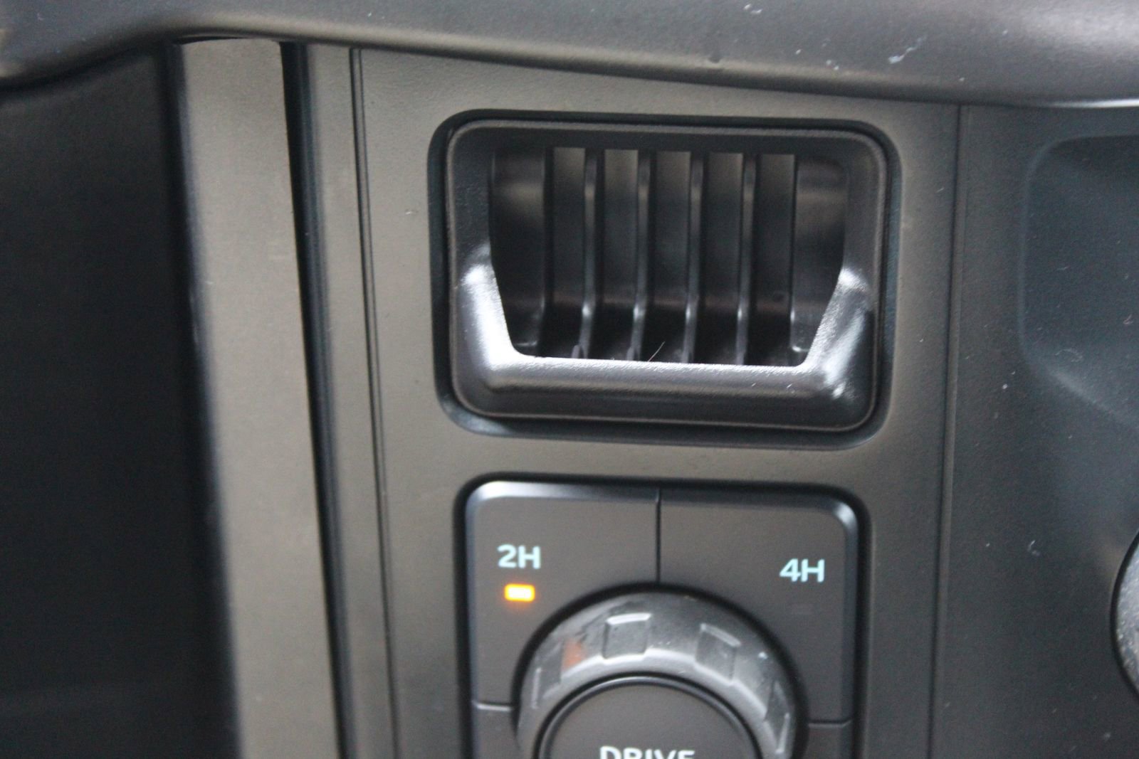 Used 2024 Ford F150 XLT w/ Equipment Group 302A MID image 34