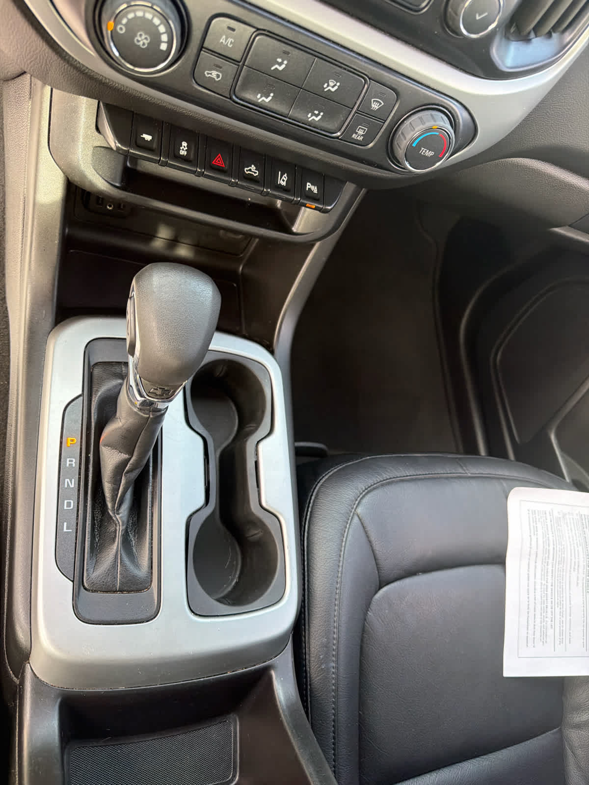 Used 2022 Chevrolet Colorado LT RWD image 22