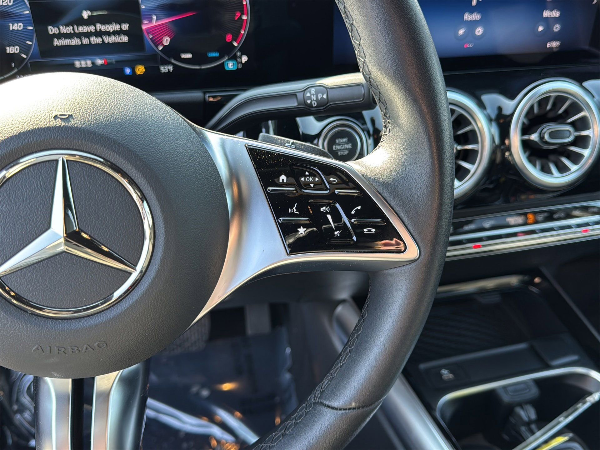 Certified 2025 Mercedes-Benz GLA 250 GLA 250 image 16