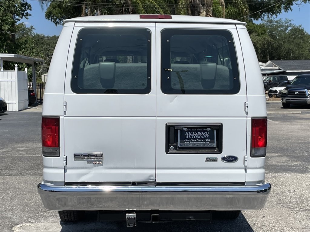 Used 2009 Ford E-350 and Econoline 350 XLT RWD image 18