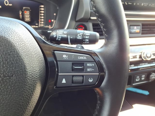 Used 2024 Honda Pilot Elite image 9