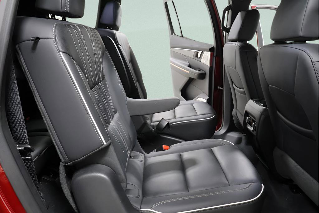 Used 2025 Buick Enclave Avenir w/ Super Cruise Package image 29