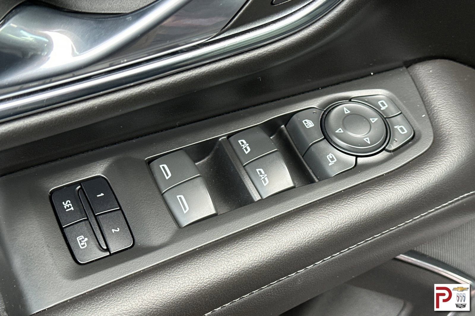 Certified 2022 Chevrolet Tahoe LT w/ Luxury Package AWD/4WD image 13