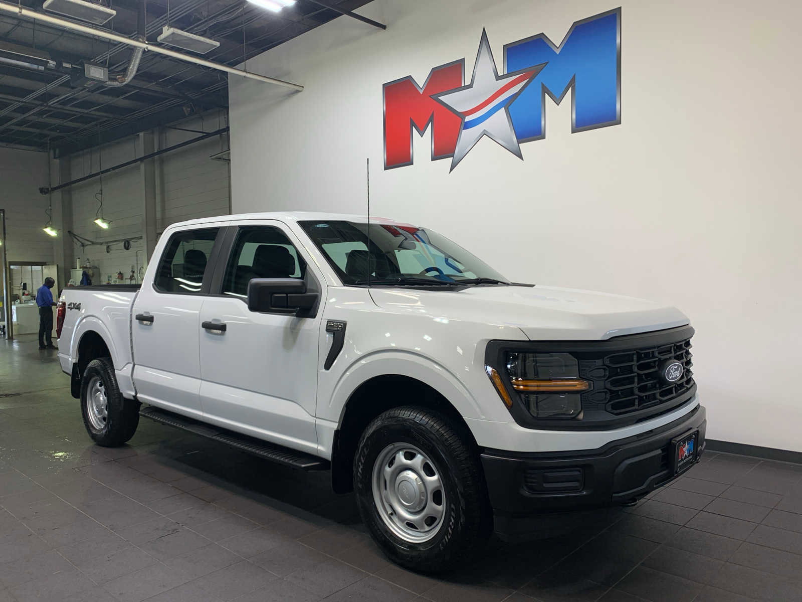 Used 2024 Ford F150 XL image 2