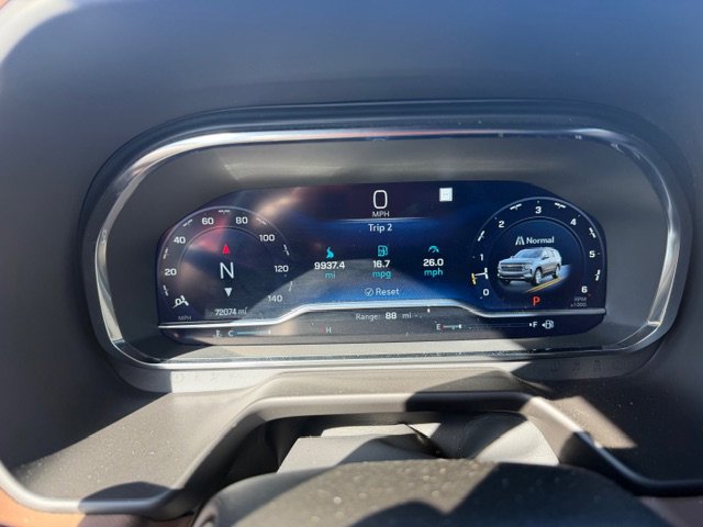 Used 2022 Chevrolet Tahoe High Country RWD image 19