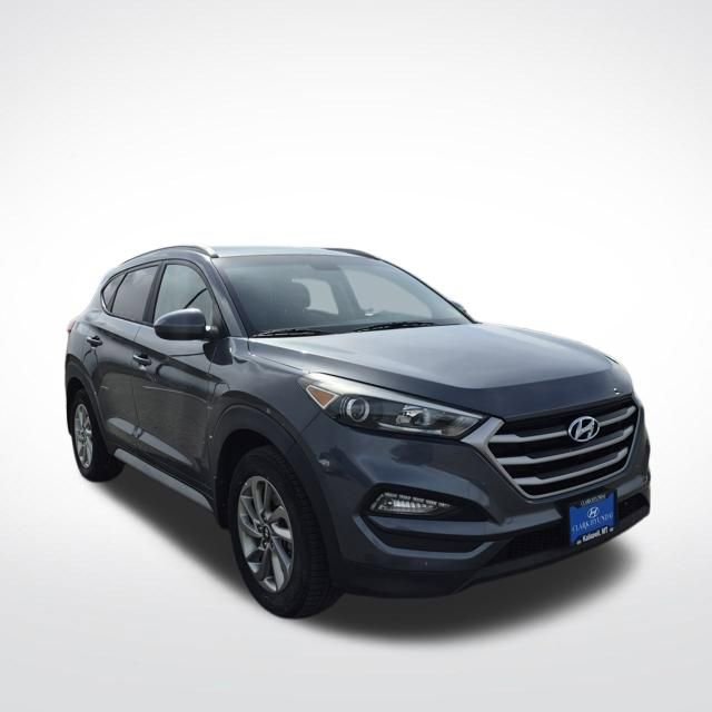 Used 2017 Hyundai Tucson SE AWD/4WD image 3
