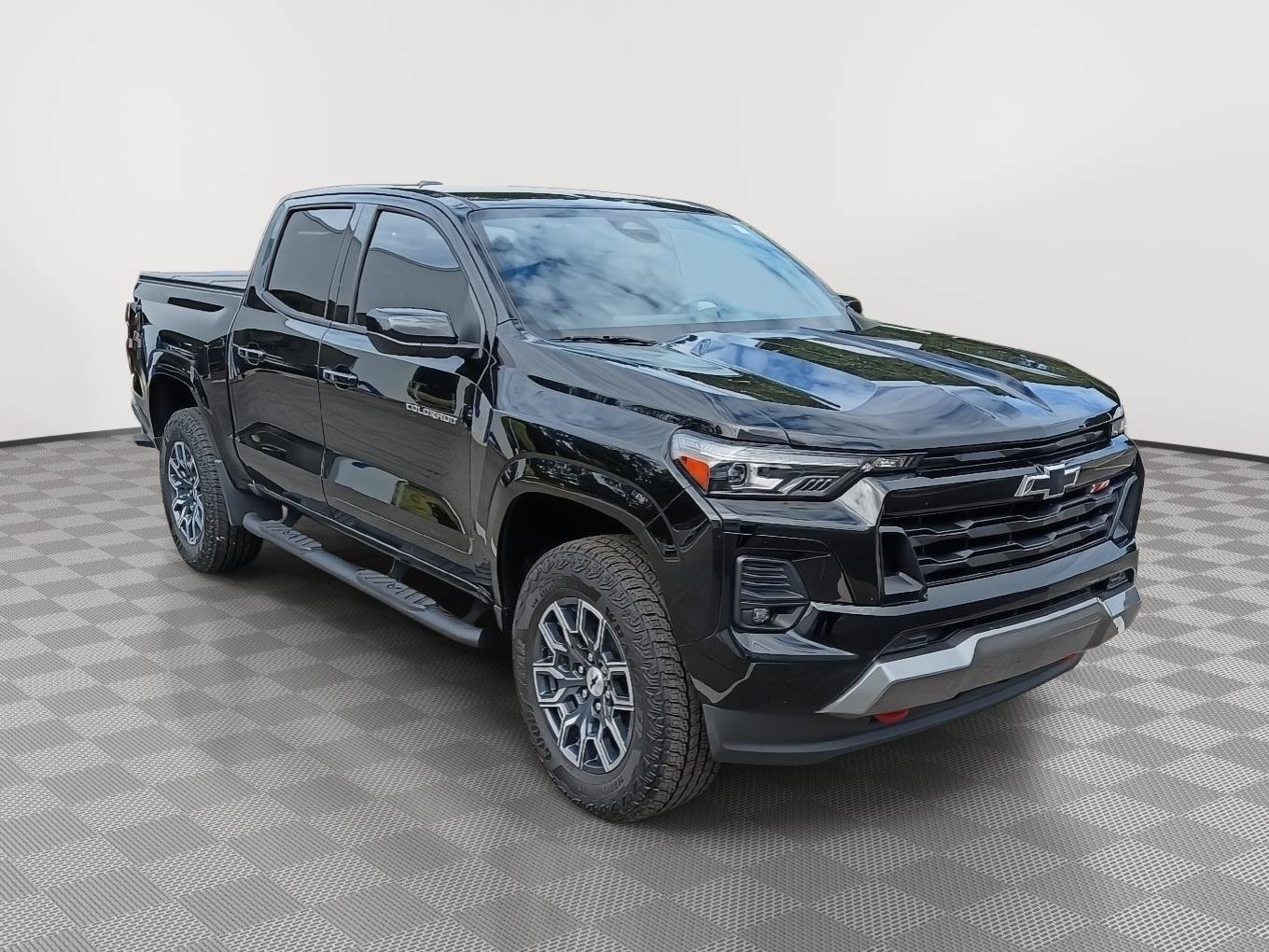 Used 2024 Chevrolet Colorado Z71 w/ Z71 Convenience Package 2 AWD/4WD image 19