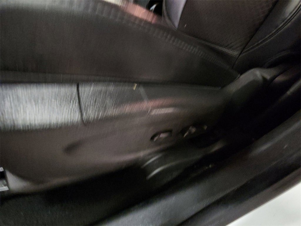 Used 2019 Buick Encore Preferred image 12