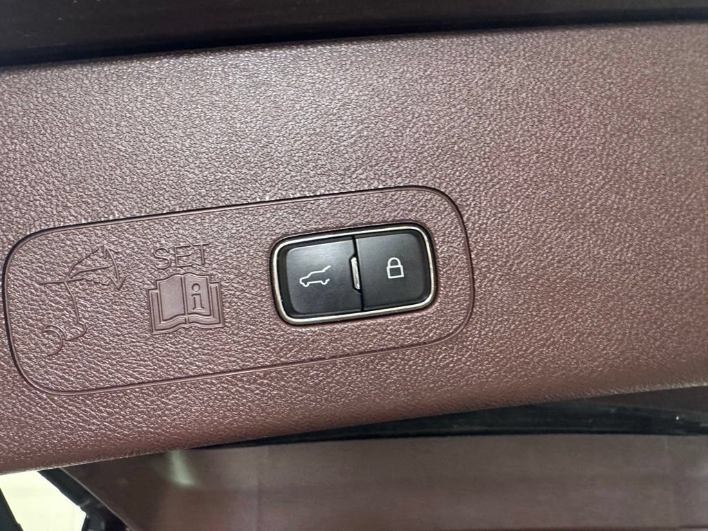 Certified 2023 Lincoln Aviator Black Label w/ Dynamic Handling Package AWD/4WD image 21