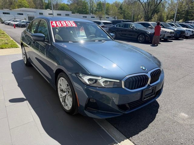 Used 2025 BMW 330i xDrive Sedan w/ Convenience Package AWD/4WD image 4