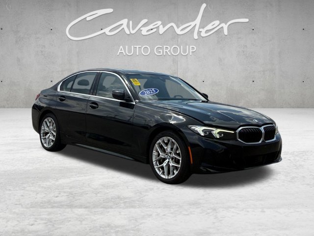Used 2025 BMW 330i Sedan RWD image 2