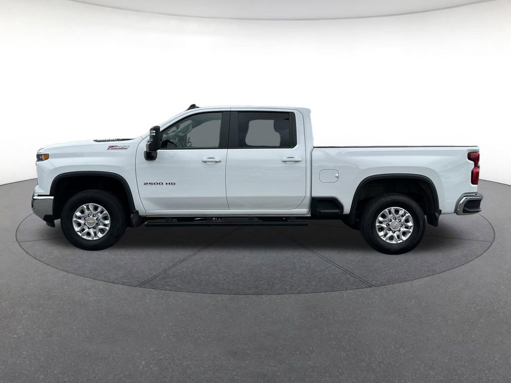 Used 2025 Chevrolet Silverado 2500 LT w/ All Star Edition AWD/4WD image 2