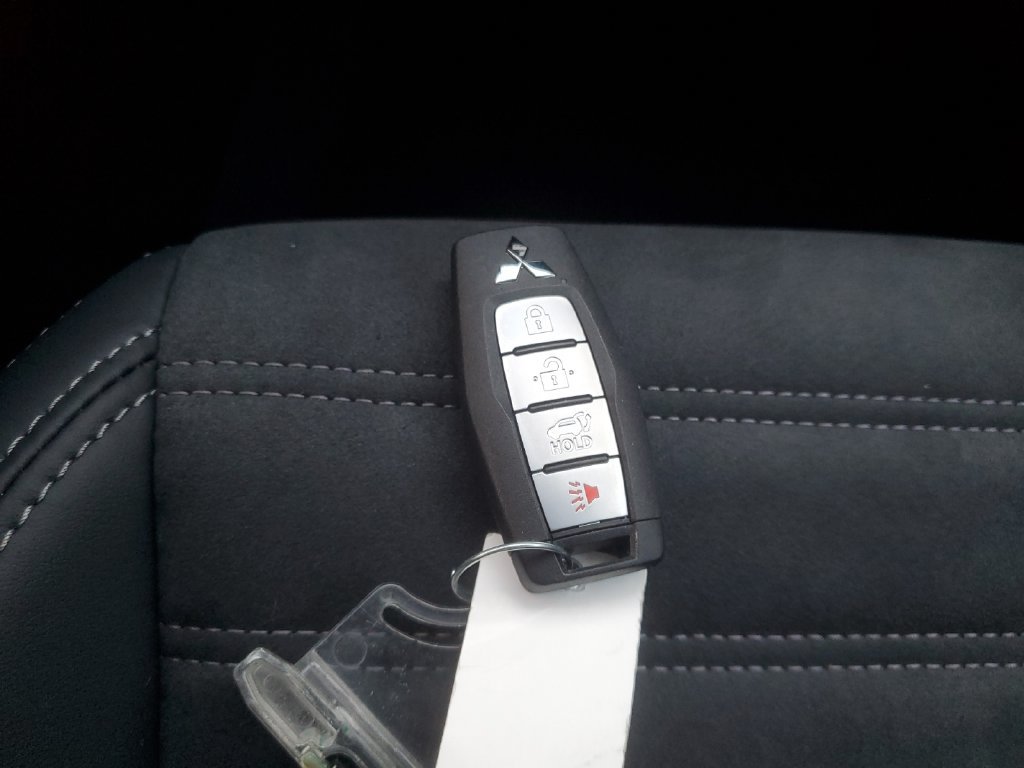 New 2026 Mitsubishi Outlander SE AWD/4WD image 33