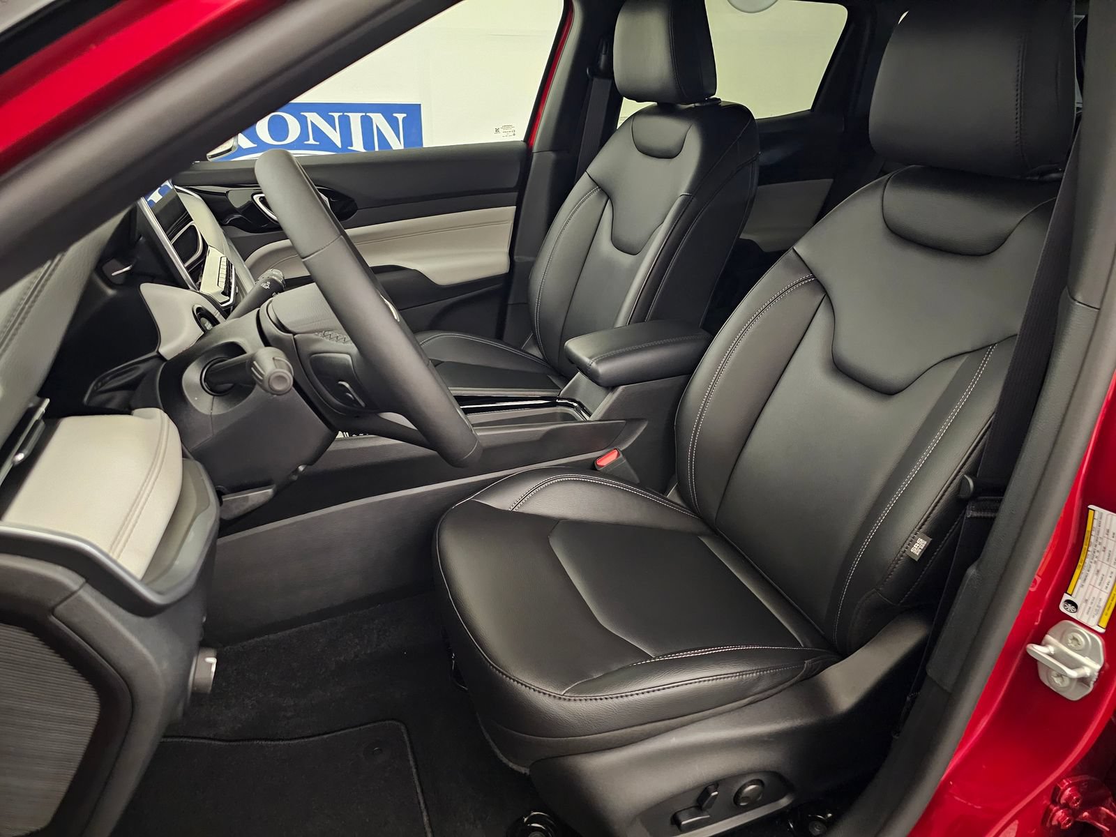 New 2026 Jeep Compass Limited AWD/4WD image 5