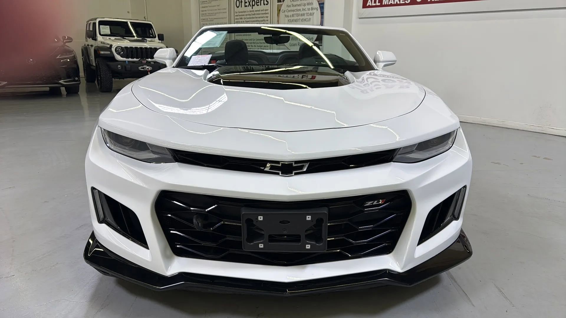 Used 2022 Chevrolet Camaro ZL1 image 9
