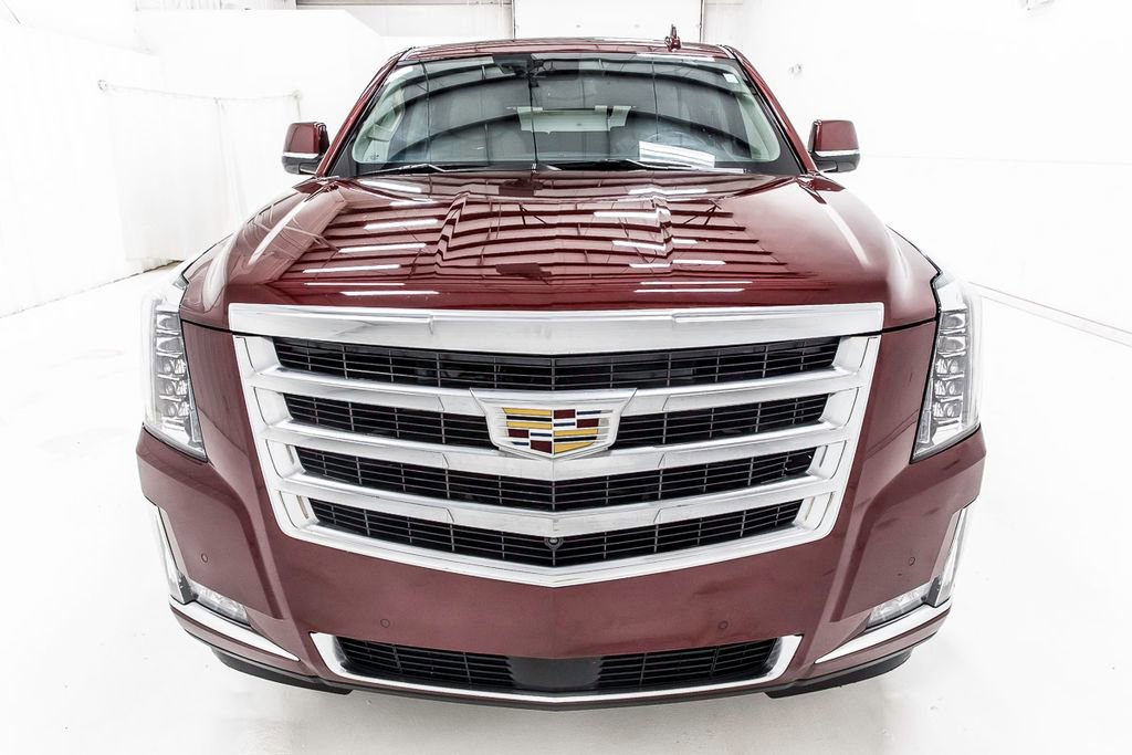 Used 2020 Cadillac Escalade Premium Luxury image 11