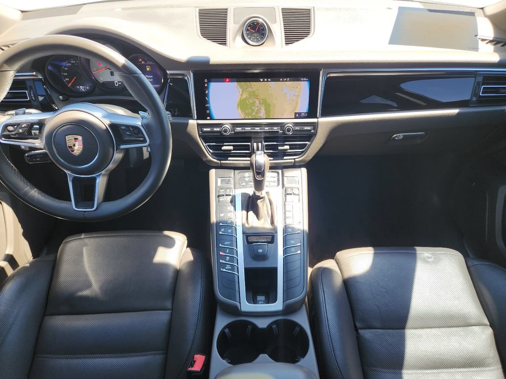Used 2020 Porsche Macan S AWD/4WD image 2