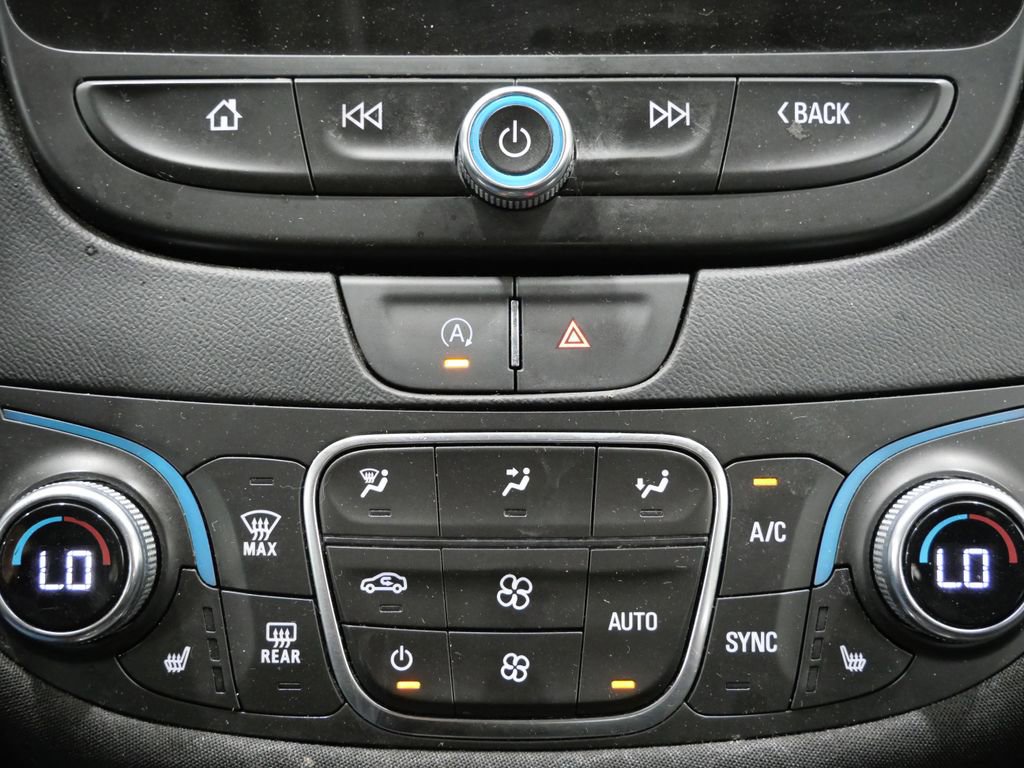 Used 2023 Chevrolet Malibu LT w/ Driver Confidence Package FWD image 19