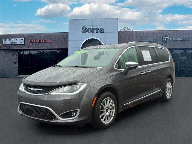 Used 2020 Chrysler Pacifica Limited w/ Advanced Safetytec Group image 3