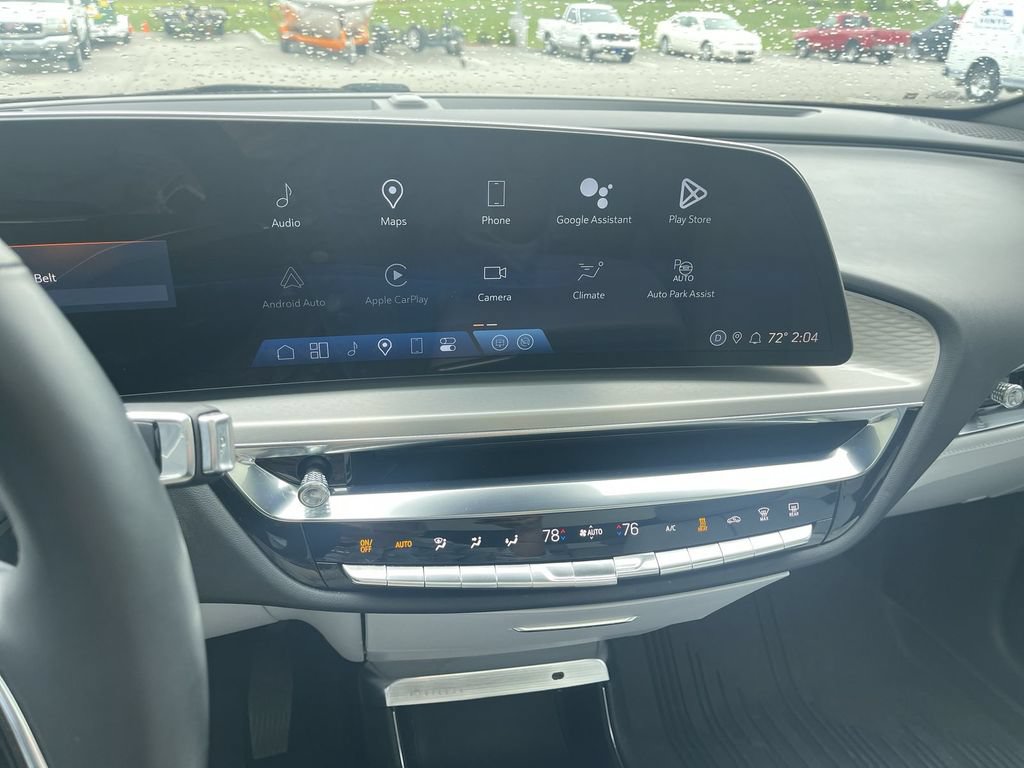 Certified 2024 Cadillac Lyriq Luxury w/ LPO, Floor Liner Package AWD/4WD image 27