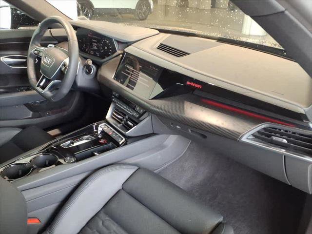 Certified 2024 Audi e-tron GT Premium Plus w/ Performance Package image 20