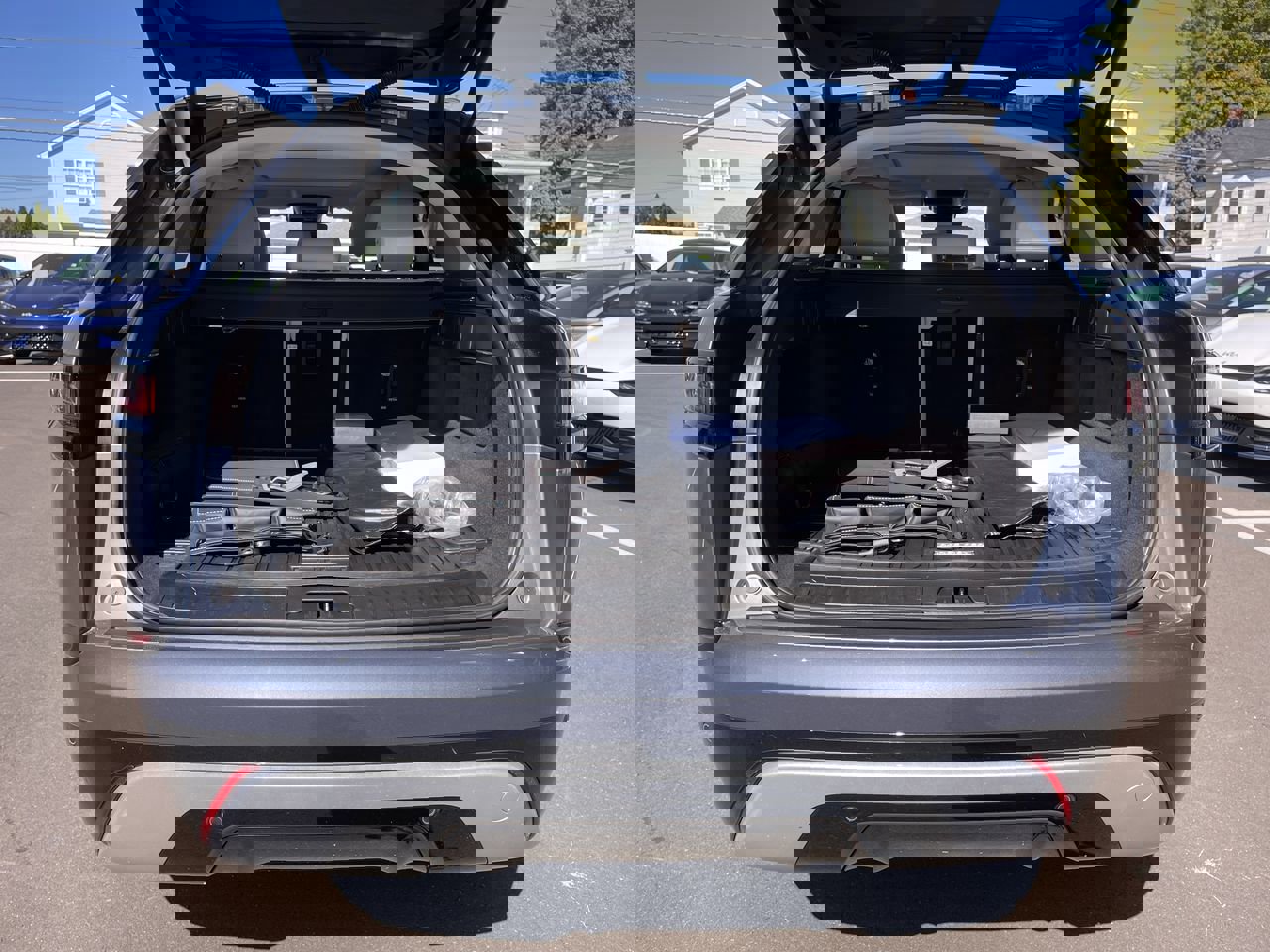 Used 2023 Land Rover Range Rover Velar S image 11