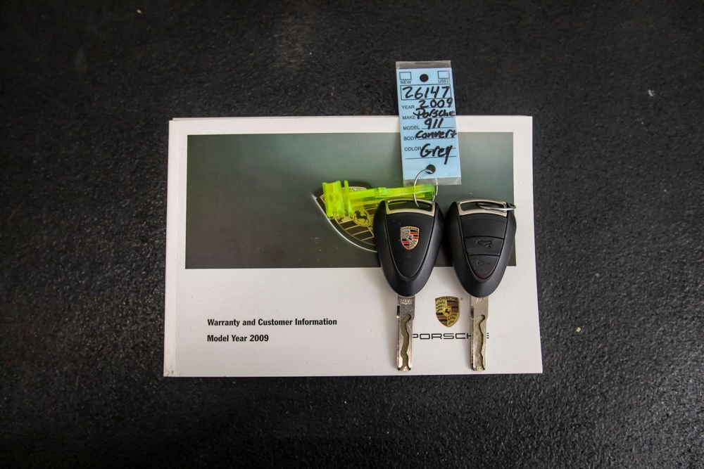 Used 2009 Porsche 911 Carrera S RWD image 42