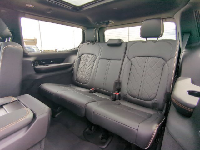 New 2026 Jeep Grand Wagoneer Summit AWD/4WD image 16