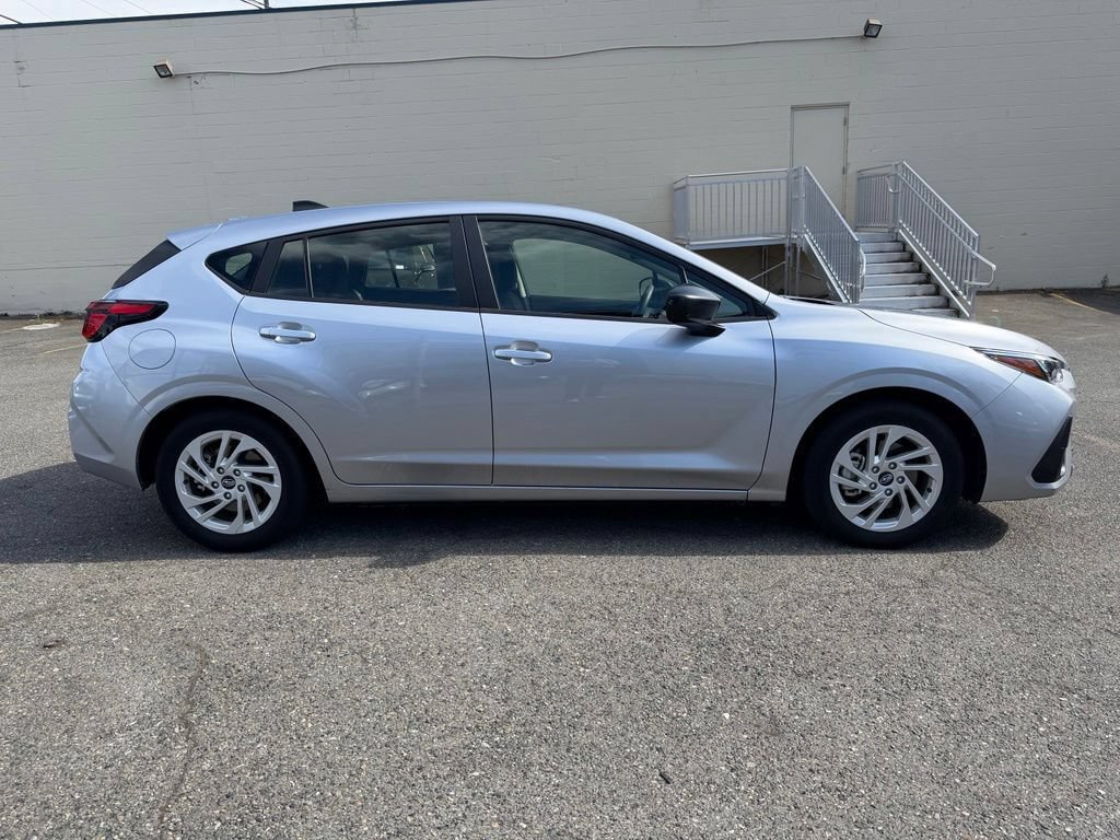 Certified 2024 Subaru Impreza 2.0i AWD/4WD image 9
