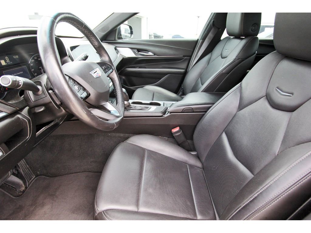 Certified 2021 Cadillac CT4 Premium Luxury RWD image 6