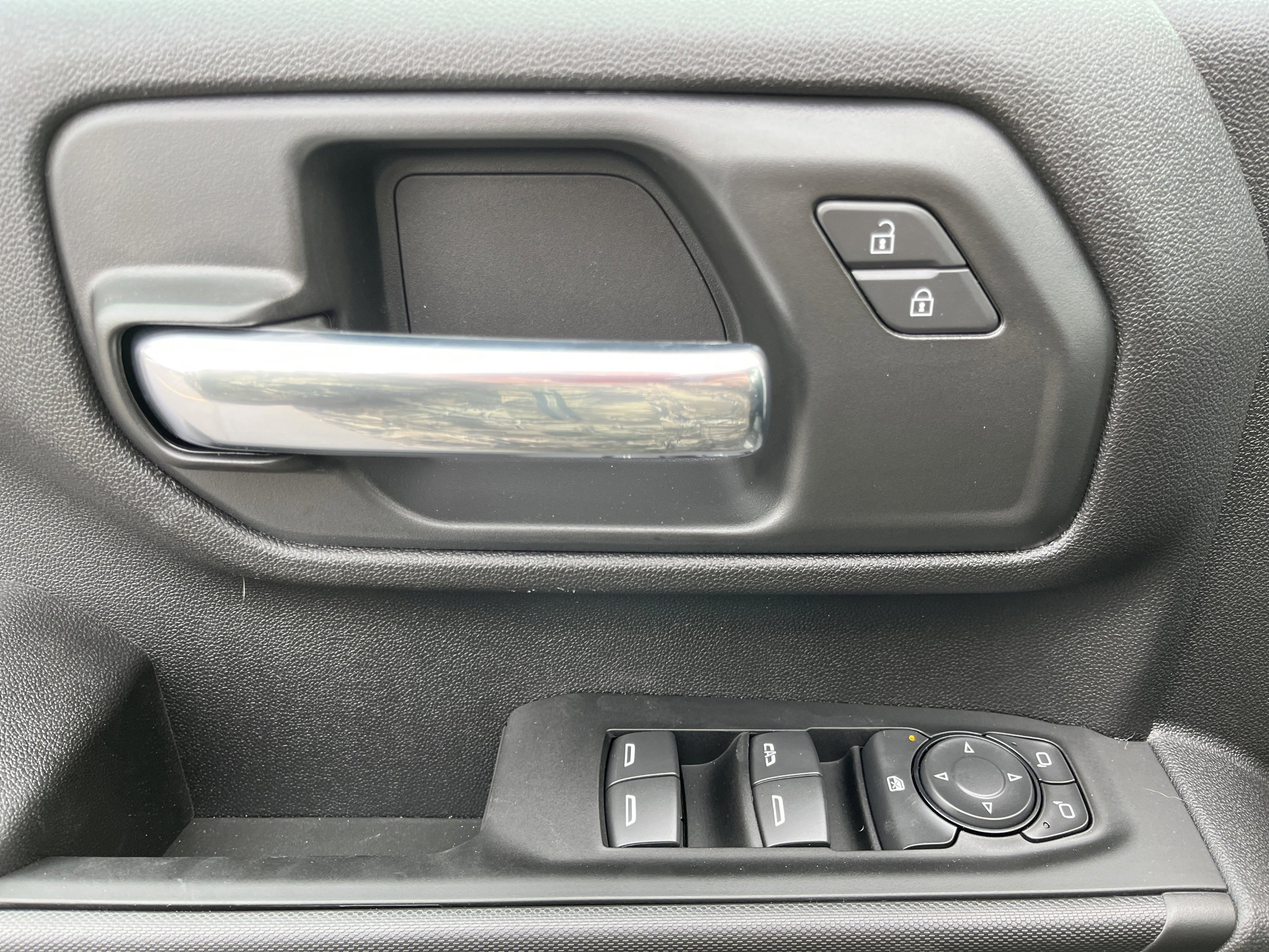 New 2026 Chevrolet Silverado 2500 Custom w/ Custom Convenience Package image 15