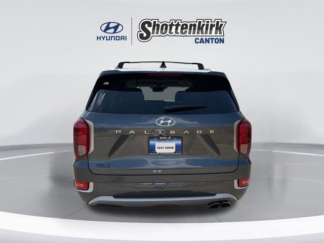 Used 2022 Hyundai Palisade Limited w/ Winter Package image 6