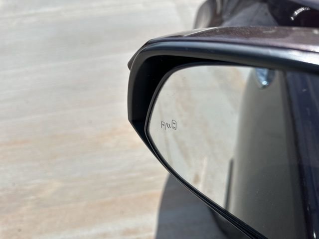 Used 2017 Toyota RAV4 Limited image 3