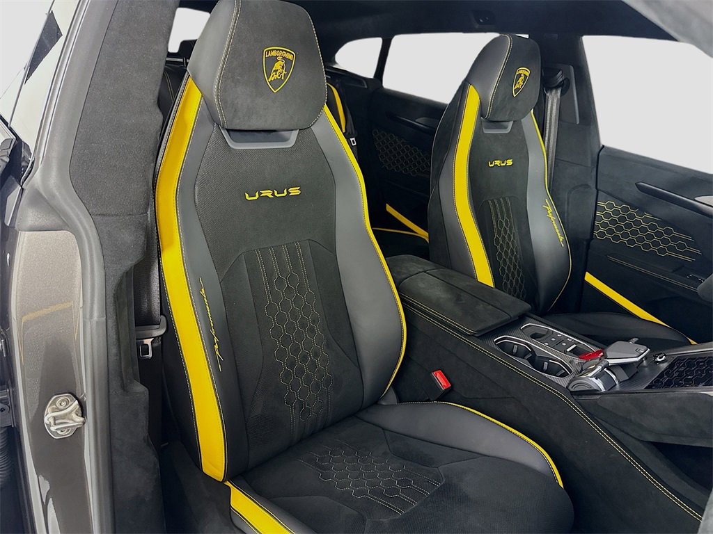 Used 2024 Lamborghini Urus Performante image 30