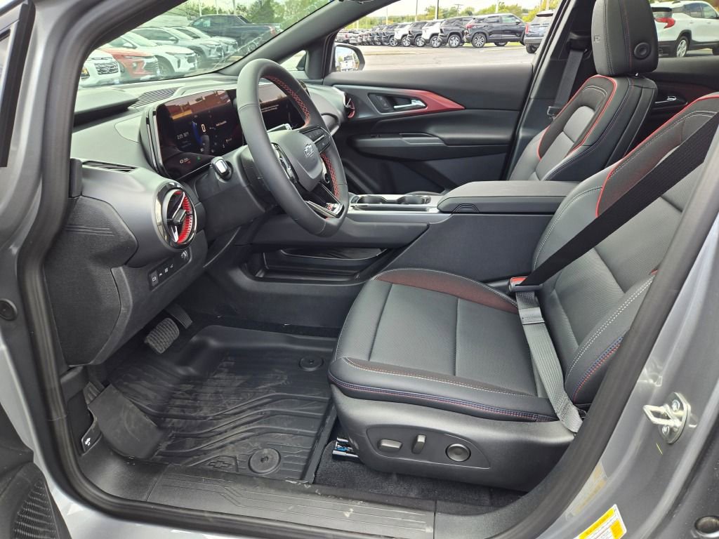 New 2025 Chevrolet Equinox EV RS w/ Convenience Package II image 18