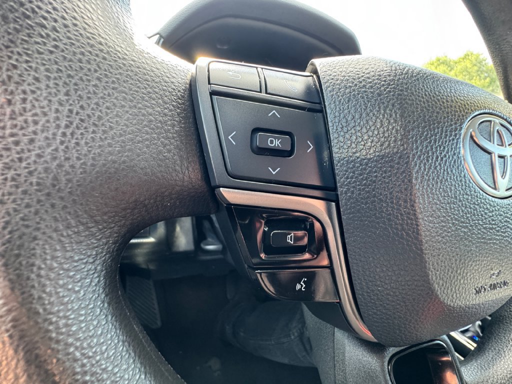 Used 2025 Toyota Camry LE FWD image 14