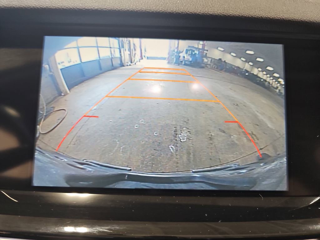 Used 2018 Buick Regal Preferred w/ Driver Confidence Package #1 image 22