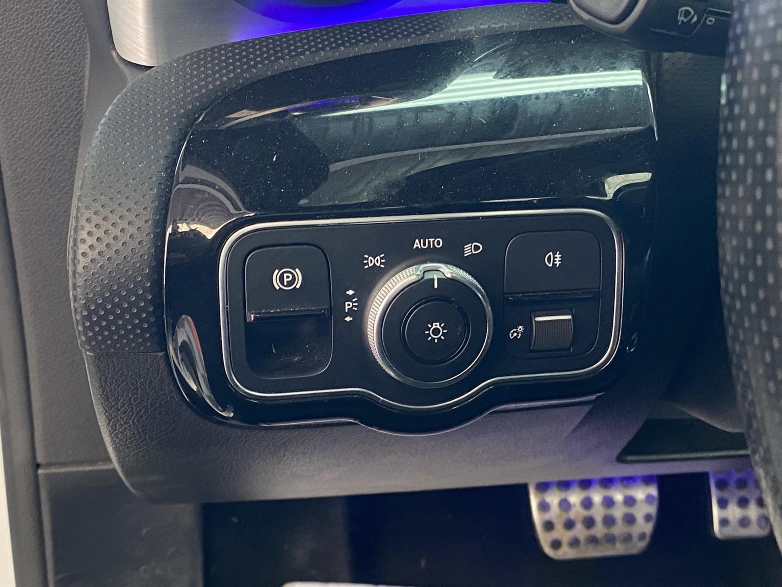 Used 2020 Mercedes-Benz A 220 4MATIC image 18